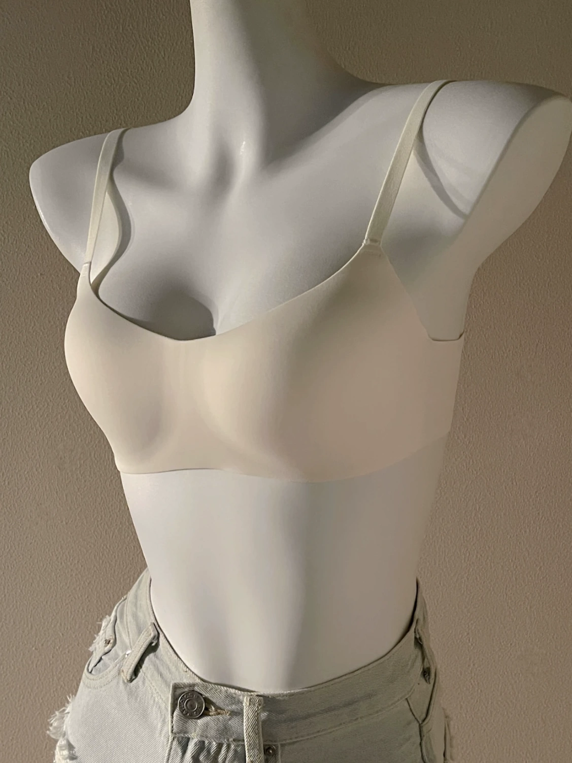 Нижнее белье без следов Женская тонкая чашка маленькая грудка собирается, чтобы предотвратить провисание