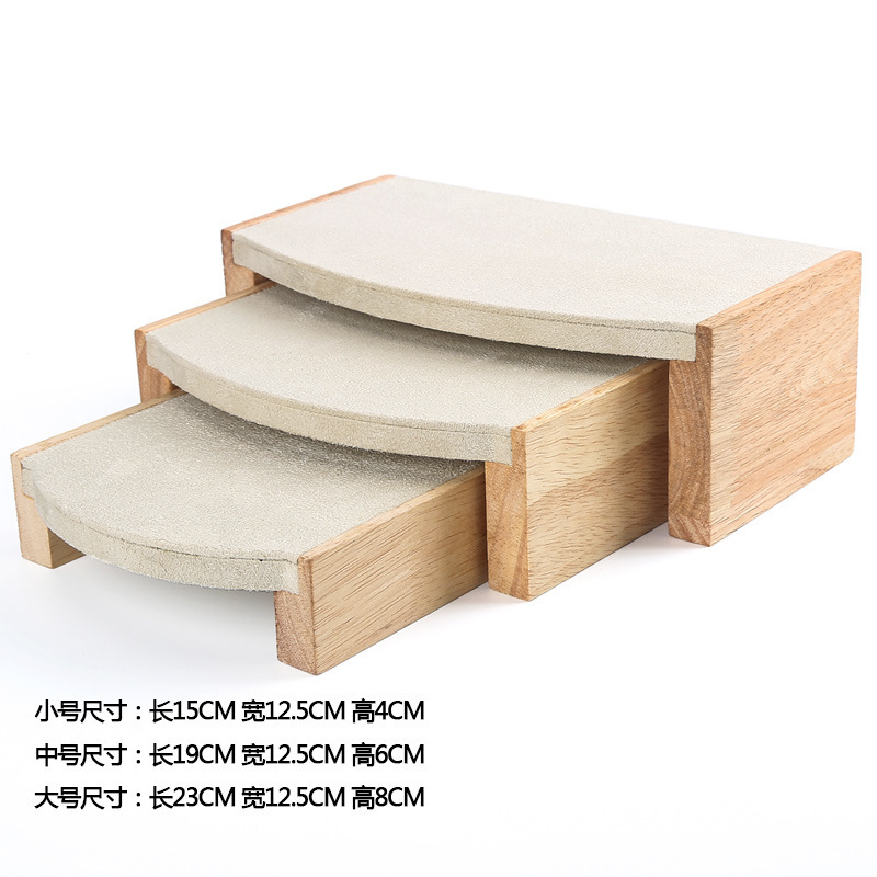 ʵľ����չʾ�ܲ輸��Ʒ�鱦չʾ����������װ�����������Ӱڼ���