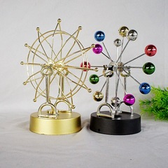 鐵藝小鐵人平衡與牛頓擺球美觀出口歐美家居裝飾品孩子禮物創意