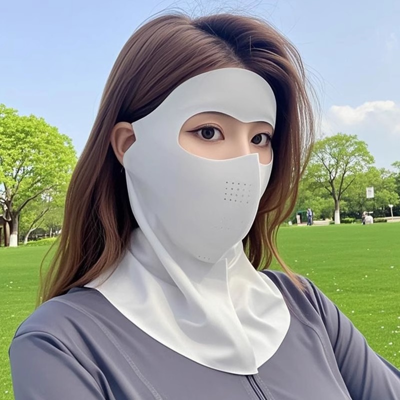 Light gray-full face [extended neck guard]