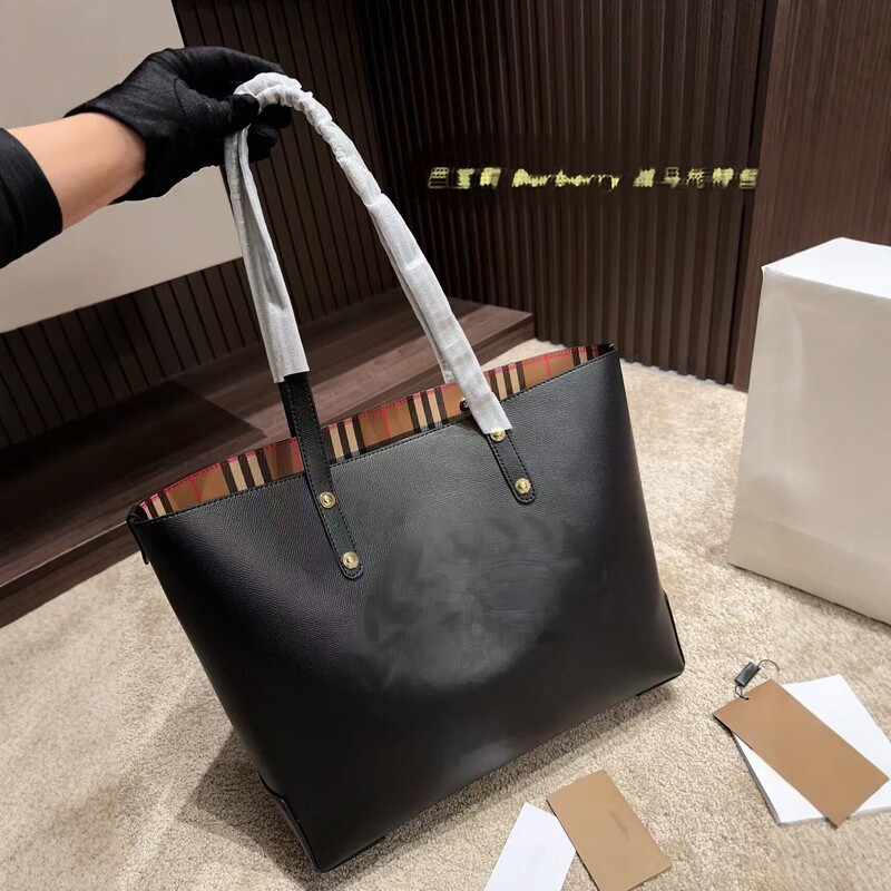Baozhanma Tote Bag for Women, Large Capacity Cowhide Handbag, Vintage Plaid Cross-Border New Fashion Bag