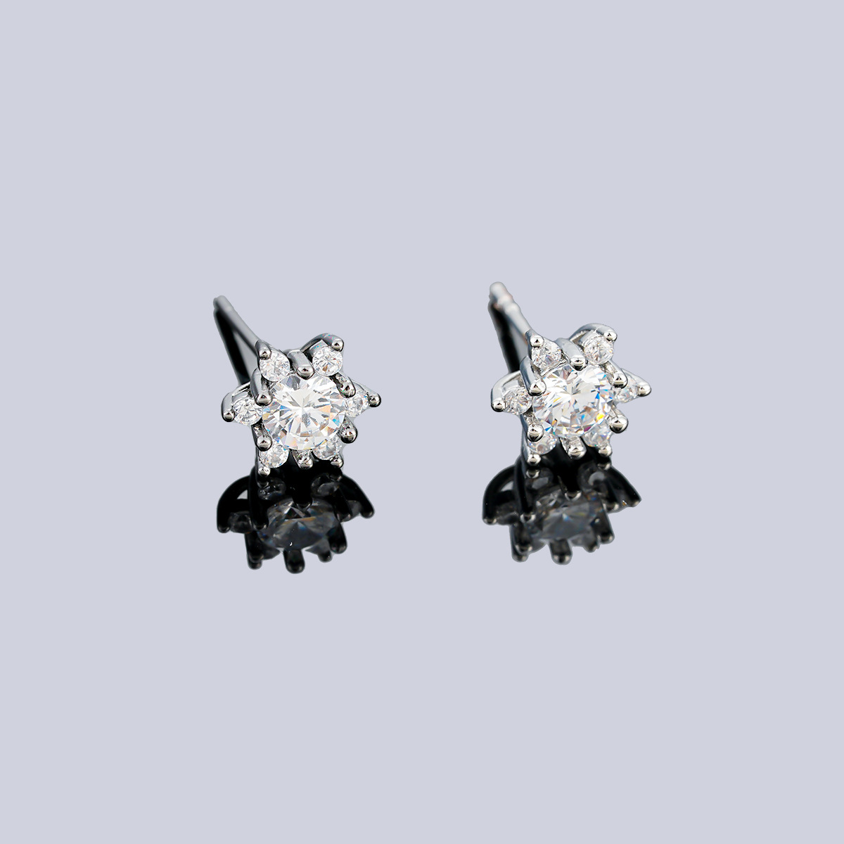 Pendientes de botón para hombre modernos. Estilo minimalista urbano y punk, ideal para ocasiones informales, fiestas y uso diario. Hechos de acero inoxidable 316L, hipoalergénicos, sin níquel._voghion.com