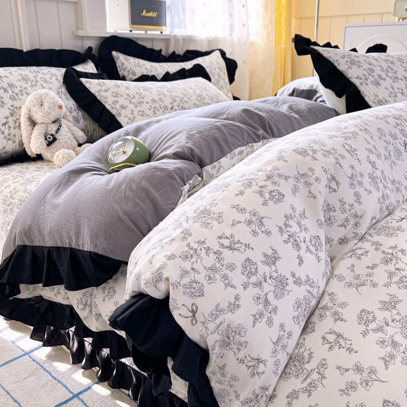 Cubierta de cama de hilo de doble capa de algodón de punto aeróbico Juego de cuatro piezas Funda de edredón de encaje Tatami Cubierta Kang Cojín Four Seasons Universal