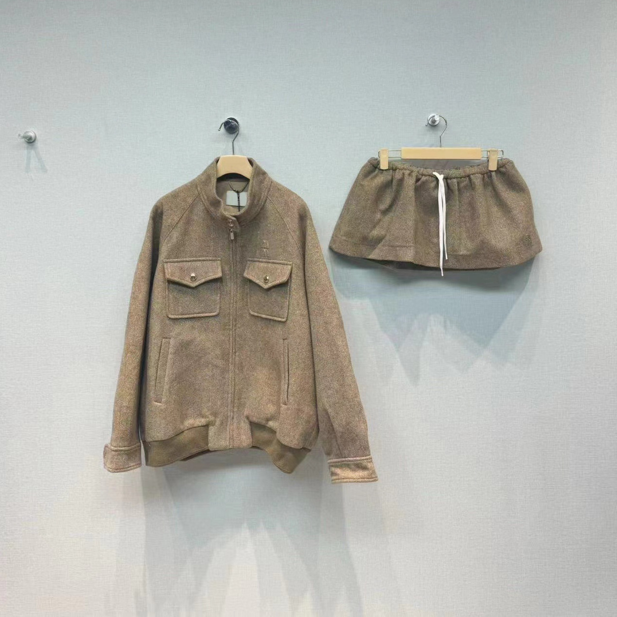 NANYOU WOMENS 24MIU 초가을 새 아카데미 스타일 클래식 올 매치 패셔너블 플라워 버드 퍼피 오버 스커트 재킷 세트