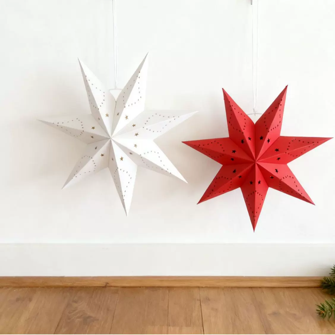 跨境节日庆典圣诞装饰品新年节日挂饰七角星镭射卡纸挂件星星灯罩