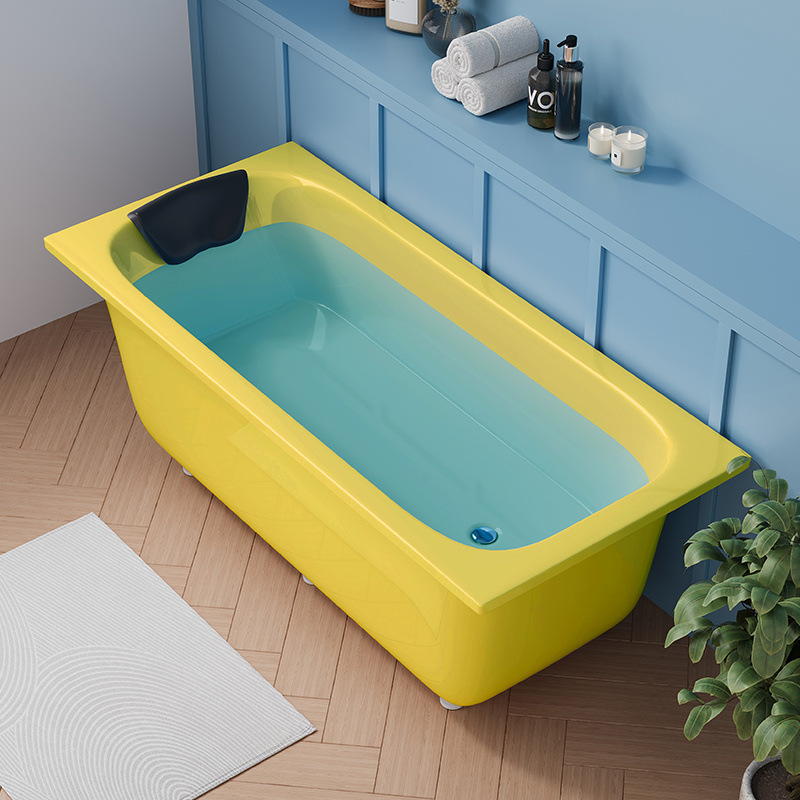 노란색 빈 실린더(수도꼭지 및 난간 제외)