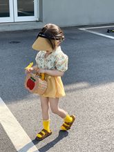 2023夏韩系女童复古碎花泡泡袖翻领衬衫+黄色灯笼短裤两件套套装