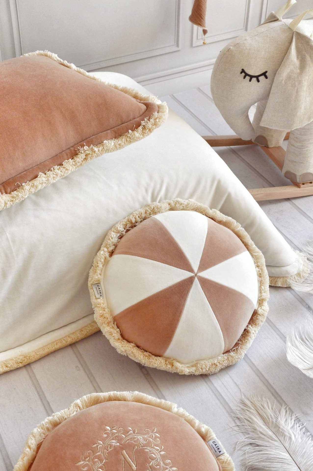 i2uRg/ikztQlPTS0CDkBIPmCdmfsxZWs+I2v