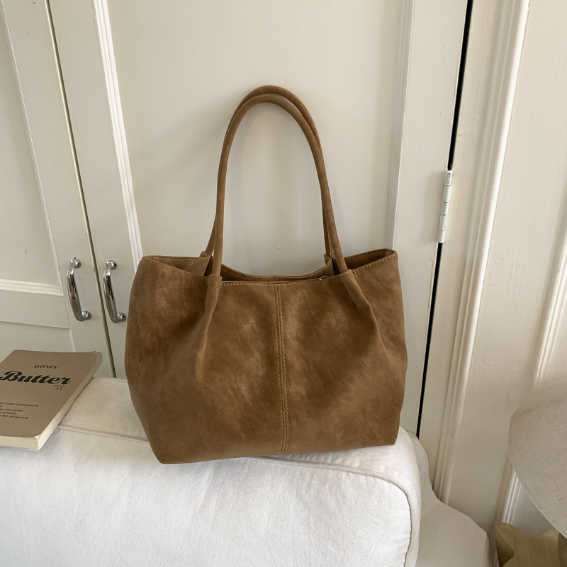 2025 Winter New Style Simple Large-Capacity Fashionable Versatile Korean-Style Textured Shoulder Bag Trendy Ins Casual Tote Bag
