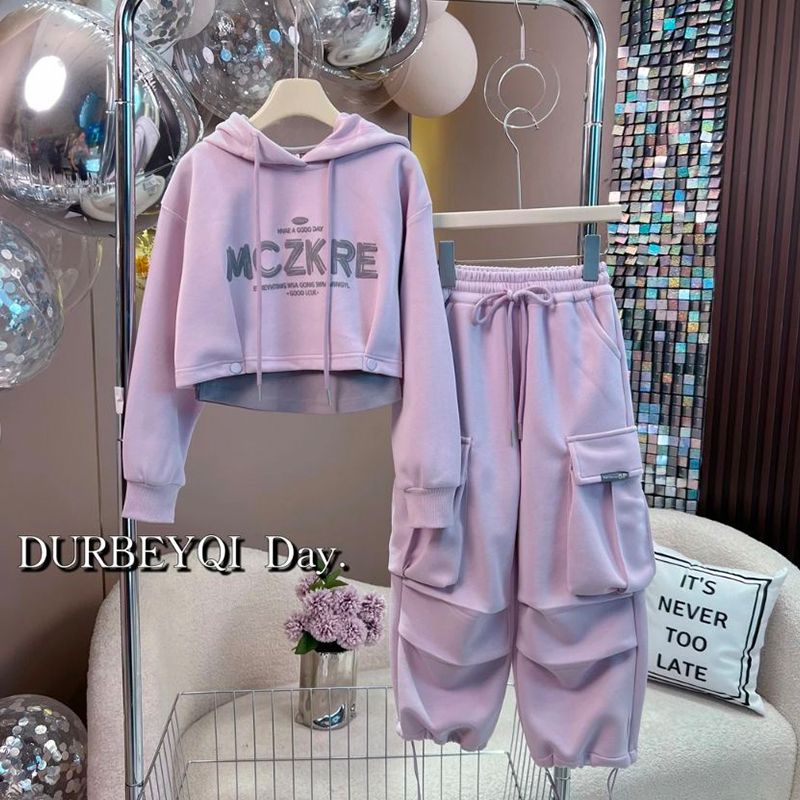 Abbigliamento per bambini Abiti autunnali per bambine Primavera e autunno nuovi gilet in stile con lettere felpe con cappuccio e pantaloni vestito in due pezzi_voghion.com