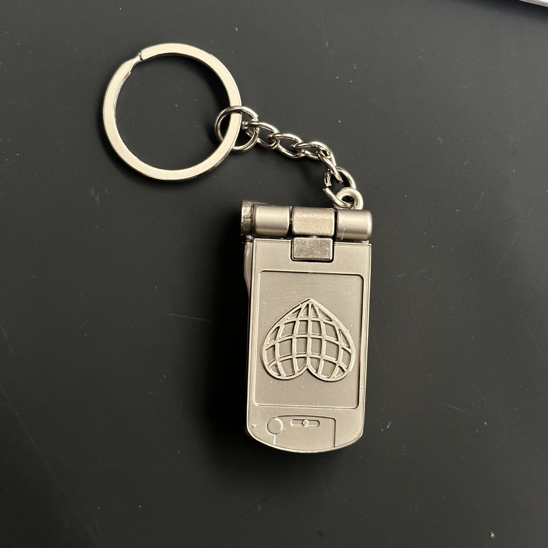 64g Weight Bag Pendant, Keychain Classification 1 Piece Quantity Holiday, Street Occasion Acrylic Material Chocolate, Mobile Phone Pattern Unisex Gender Streetwear Style Streetwear Chocolate Mobile Phone Arylic Unisex Bag Pendant Keychain 7