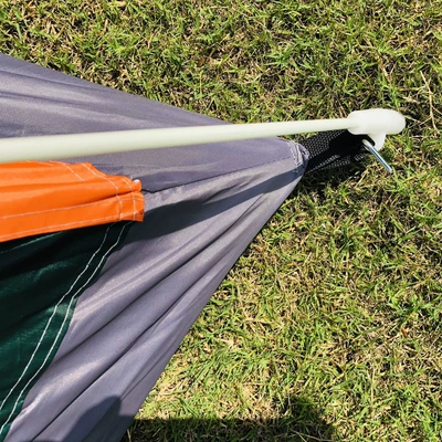 people throw tent camping hand – Çadırlar