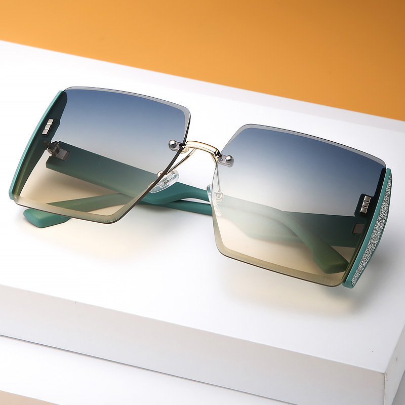 square glasses solar-powered
