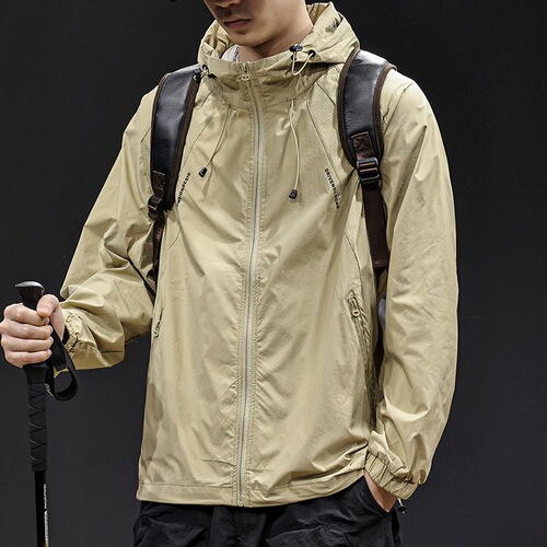 Sunscreen clothes for men, 2025 new summer quick-drying ice silk clothes, high-end outdoor fishing breathable three-proof coat, large size