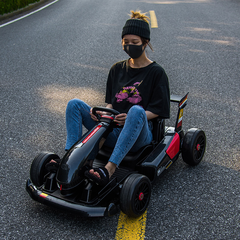 Movimiento de drift kart para niños eléctricos de control remoto de cuatro ruedas para adultos, niños, niños, niños, niños, juguetes para hombres y mujeres anticolisión