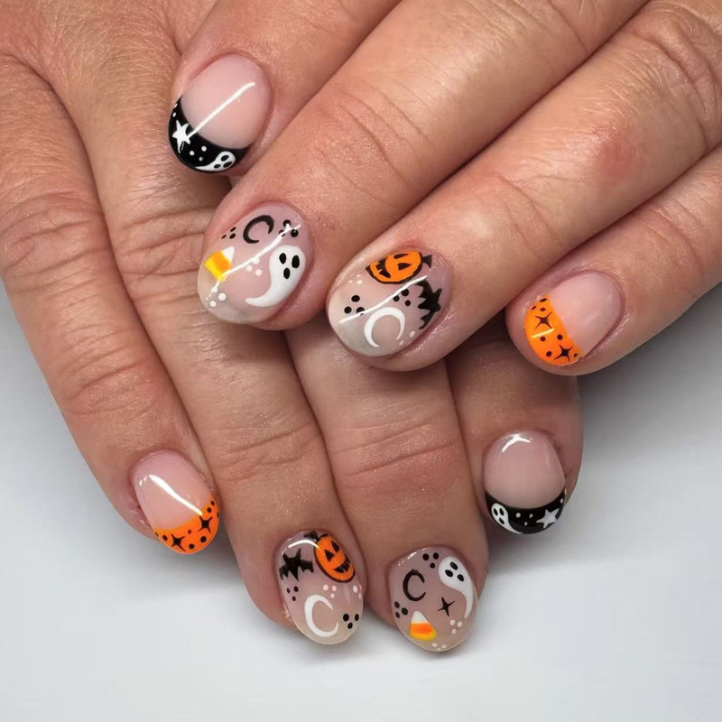 Halloween Short Square Orange and Black Color-Blocked Ghost Pumpkin Bat Cute Simple Style Wearable Nail Art Fake Nail Tips Halloween Short Square Orange and Black Color-Blocked Ghost Pumpkin Bat Cute Simple Style Wearable Nail Art Fake Nail Tips