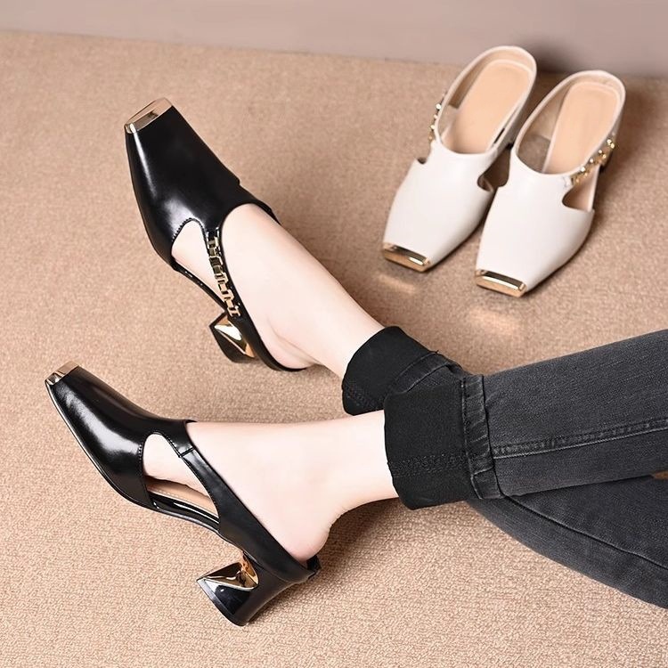 Metálico de hierro de verano nuevo tipo de zapatillas de cabeza cuadrada y media zapatillas de mujer de talón medio casual zapatillas de cabeza de taco alto