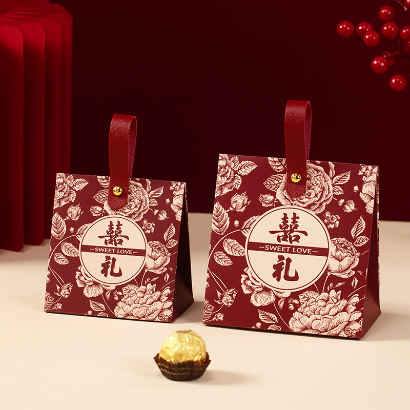 Happy gift + burgundy leather strip