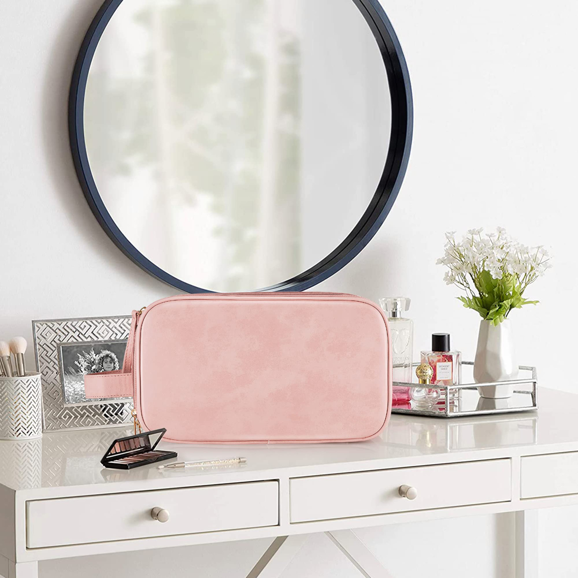 Rosado L-05.jpg