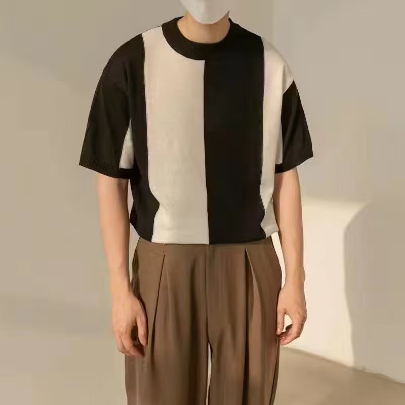 Maglietta estiva a maniche corte da uomo, di alta qualità, con scollo rotondo lavorato a maglia e strisce verticali_voghion.com