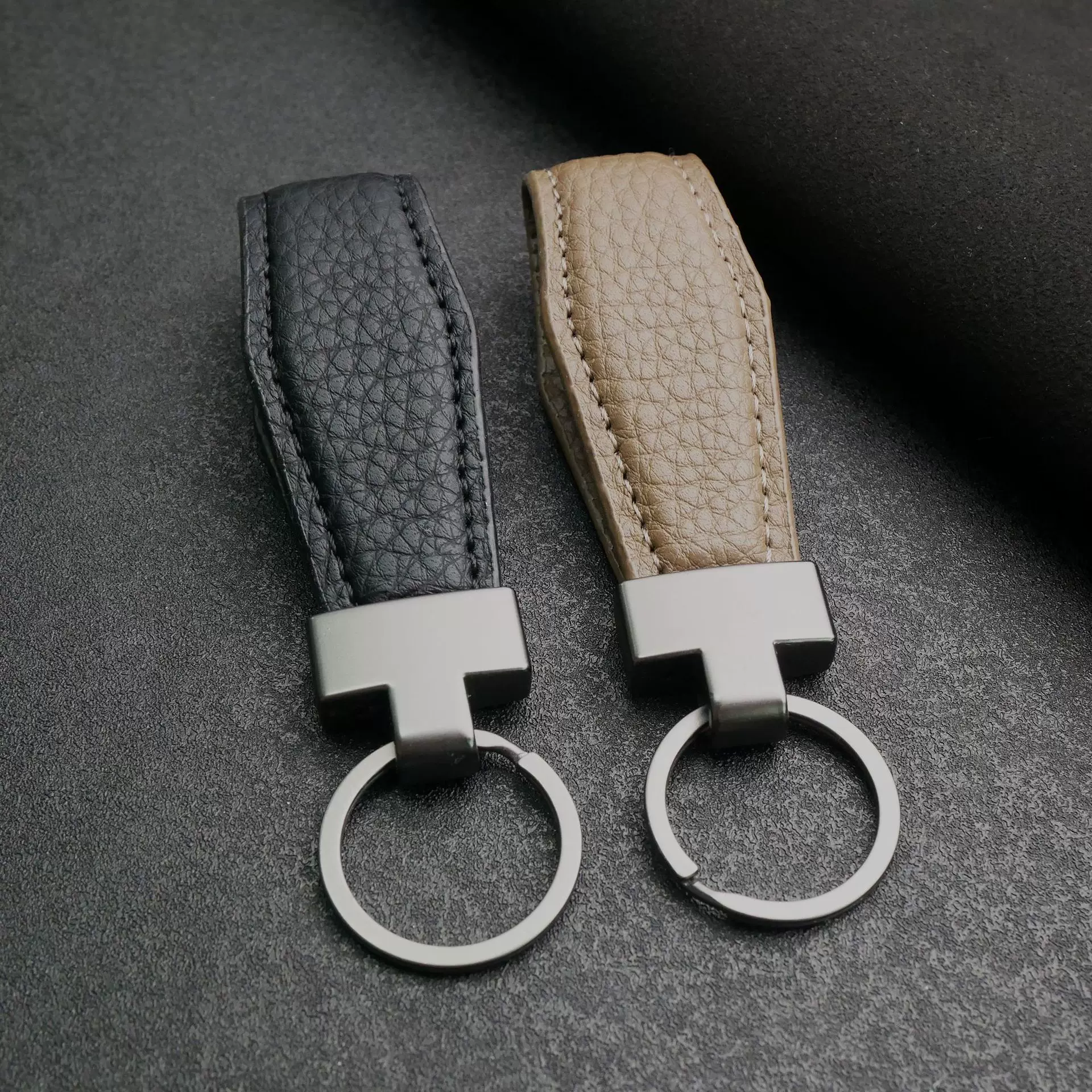 新简约T型皮革汽车钥匙扣时尚钥匙链圈环合金挂件创意男女皮挂绳