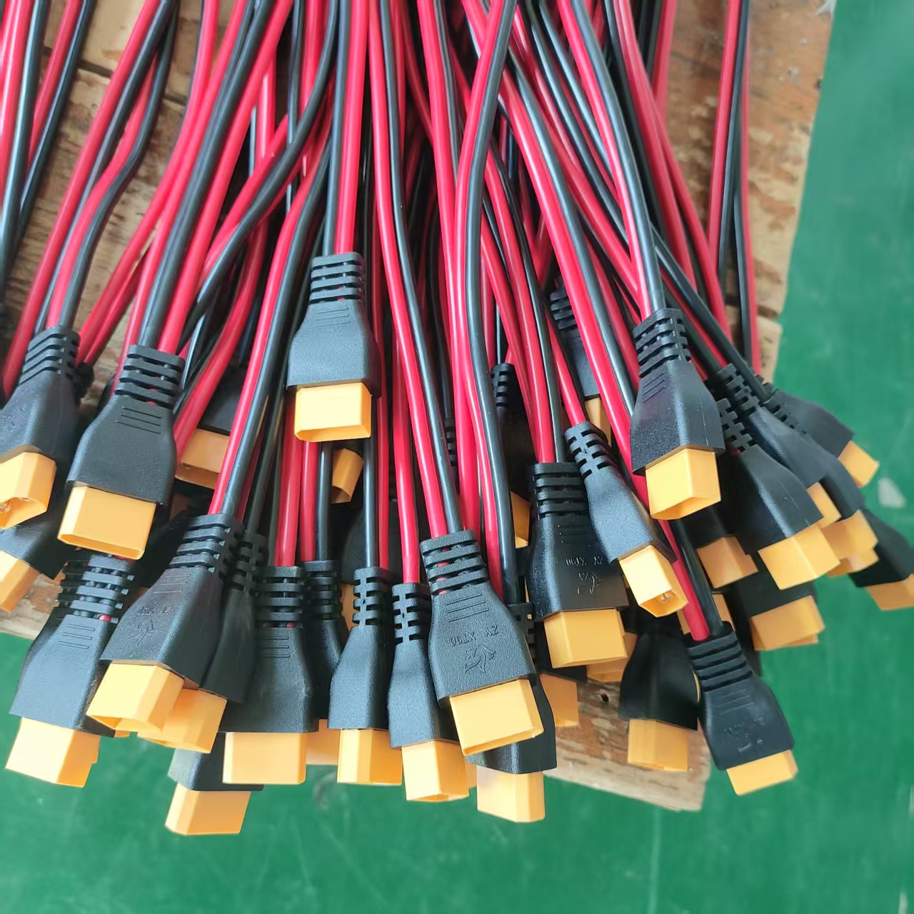 XT90端子线大电流航模锂电池插头XT90公头母头连接线XT90端子线束