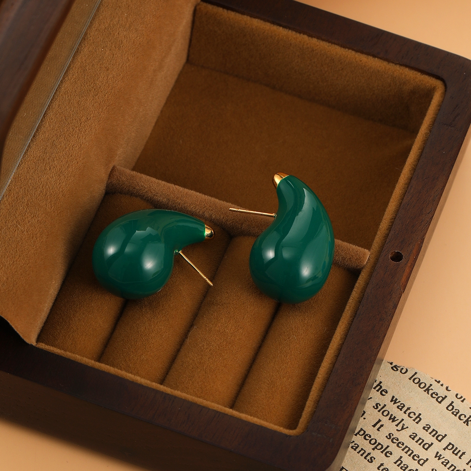 Geometric, Water Droplets, Solid Color Pattern 1 Pair Elegant Vintage Style Geometric Water Droplets Solid Color Epoxy Stainless Steel Ear Studs