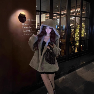 ���p��r���BñƤëһ�w����Ů2026�¿�h��Ƥ��ˮ��ëë���¶���