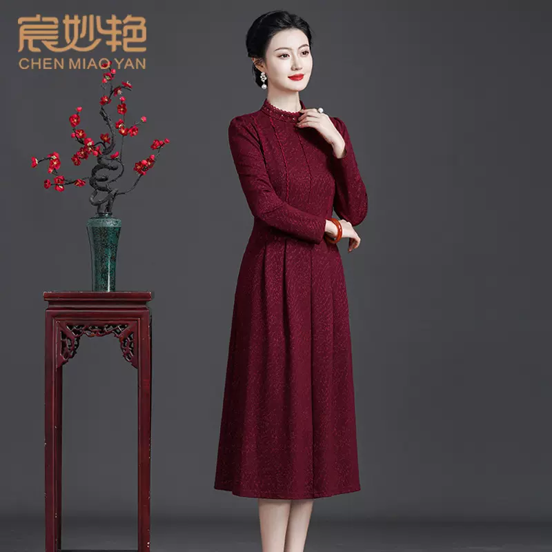 中老年女装2025春秋新款妈妈装羊毛针织连衣裙中长款气质毛衣裙女