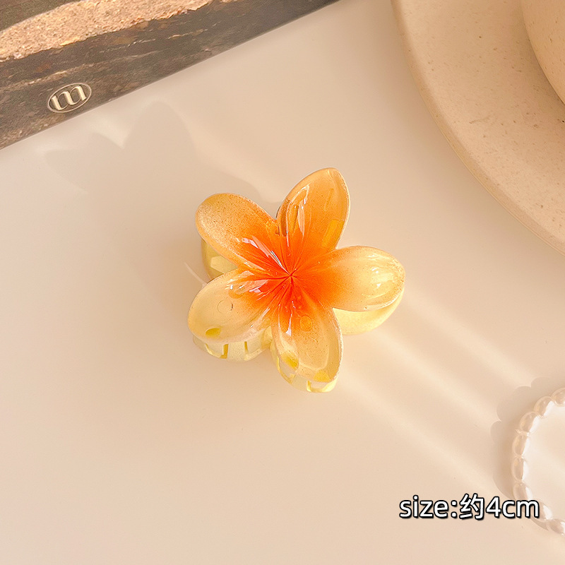 沙滩度假风鸡蛋花抓夹女多巴胺盘发鲨鱼夹子大号花朵发卡发饰头饰|undefined