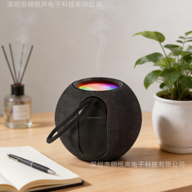 Outdoor Camping Emergency Cycling Mini Bluetooth Speaker 2inch FM Radio Wireless Portable Speaker Outdoor Camping Emergency Cycling Mini Bluetooth Speaker 2inch FM Radio Wireless Portable Speaker