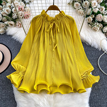 三宅褶皱法式温柔风立领上衣女秋冬宽松显瘦压褶蓬蓬荷叶边打底衫