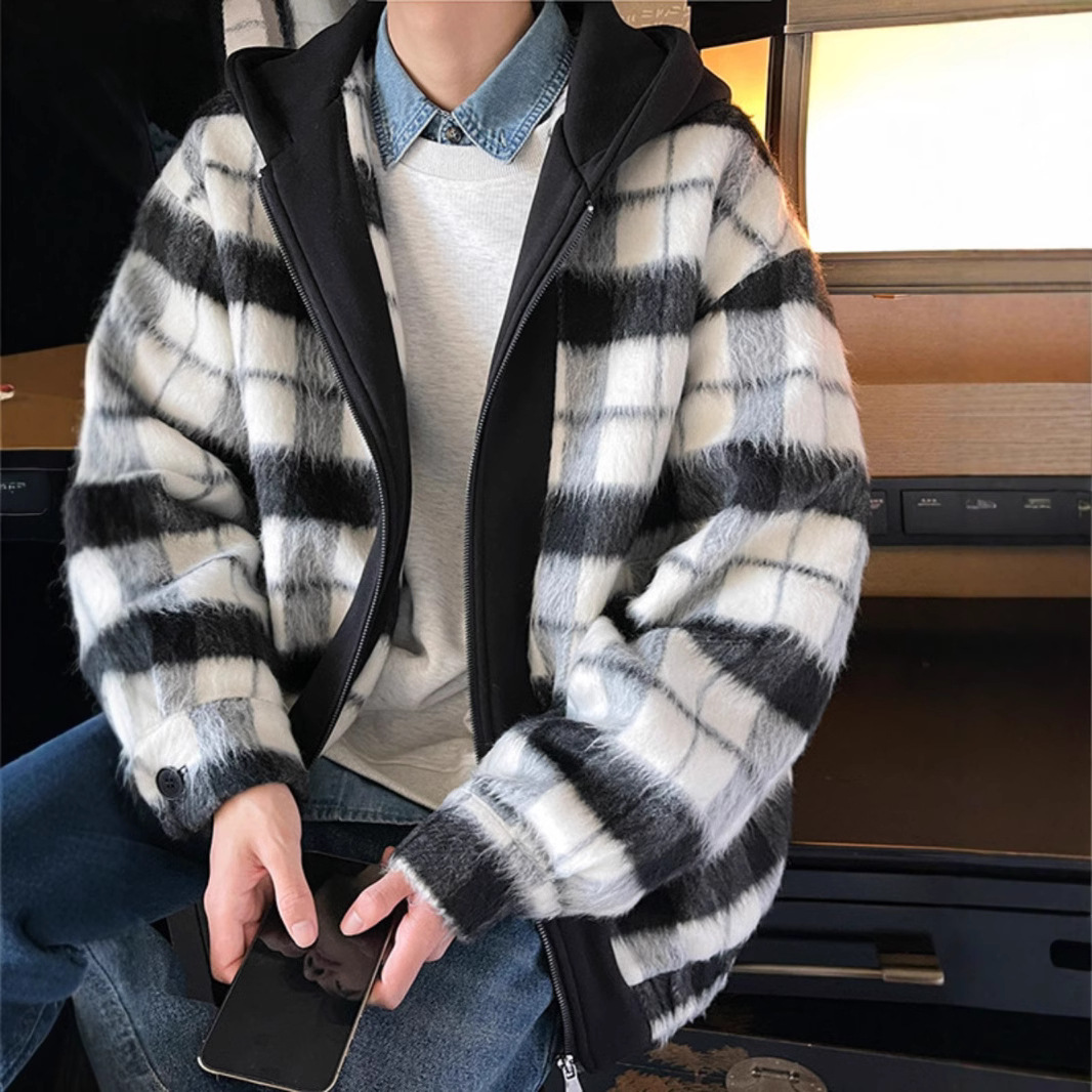 XIAO XIANG FENG은 가을과 겨울 가짜 투피스 작업 후드 재킷 한국 코트 코트로 남성과 여성을위한 격자 무늬 코트를 판매합니다.