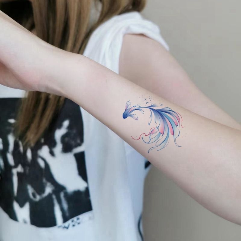 Tattoo Sticker Waterproof Men's and Women's Lasting Artificial Tattoo Sexy Collarbone Wrist Blue Koi Fish Sticker Ins Style Tattoo Sticker Waterproof Men's and Women's Lasting Artificial Tattoo Sexy Collarbone Wrist Blue Koi Fish Sticker Ins Style