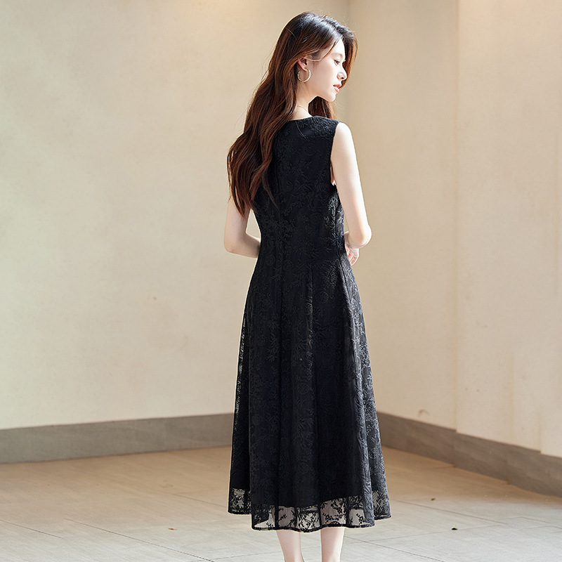 Fashionable summer elegant long dress sleevless