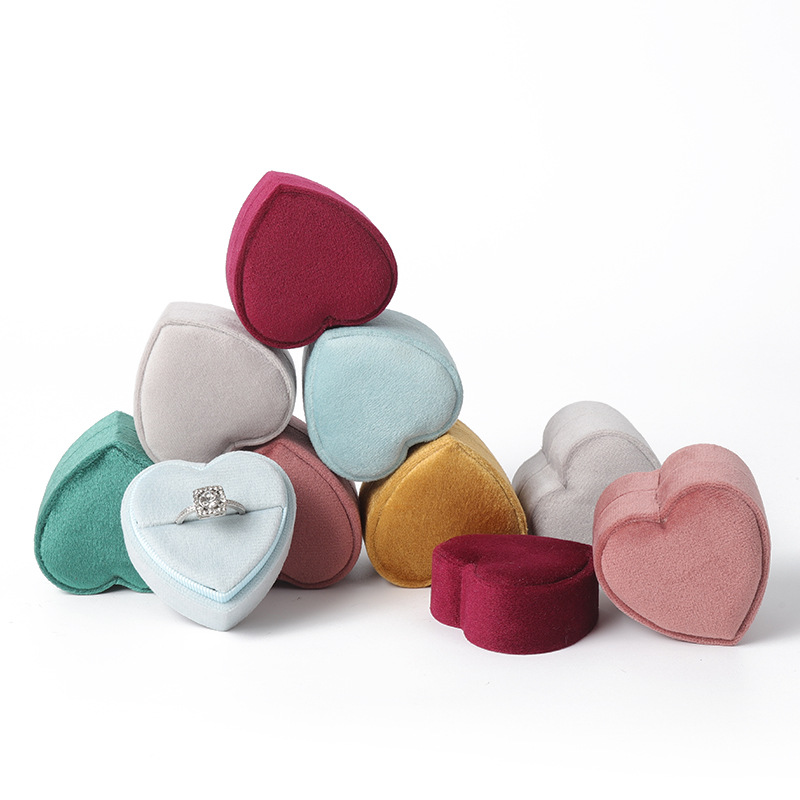 Caja de anillo coreana de terciopelo en forma de corazón, caja de colgante, caja de joyería de alta calidad, fábrica al por mayor en stock