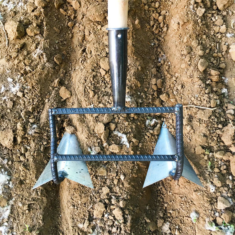 Double-headed triangular hoe for ridge planting peanuts, newly listed, discounted sale, buy more, save more!