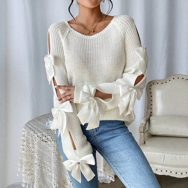 Bow-Knot Decorated Cut-Out Long-Sleeved Knitted Sweater for Women, New Autumn Style, Sweet and Age-Reducing Style, Loose Top, French Style