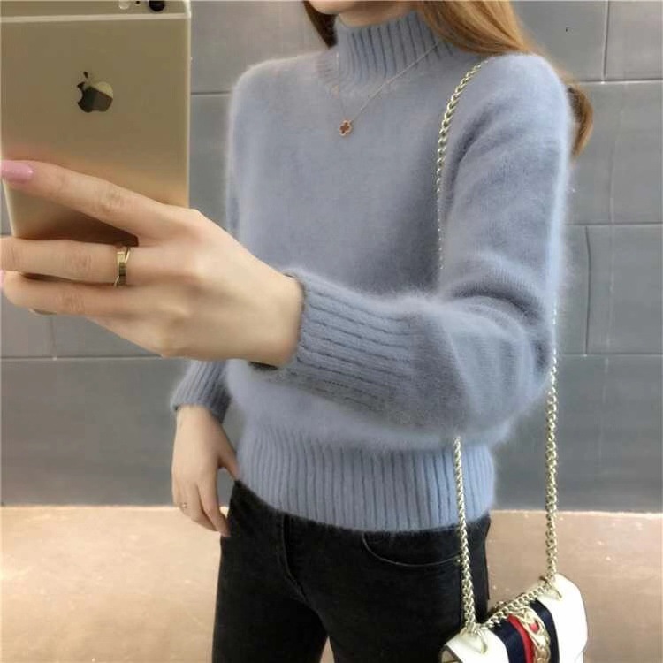 Suéter de las mujeres populares de este año 2024 otoño e invierno nuevo popular medio cuello alto engrosado Faux Mink terciopelo camisa de fondo