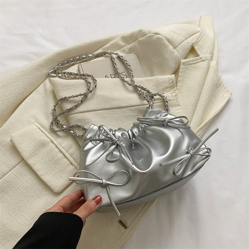 Bolsa de gran capacidad para mujeres 2023 nuevo bolso de hombro de la cadena del todo fósforo simple cubo texturizado clase bolso de mano