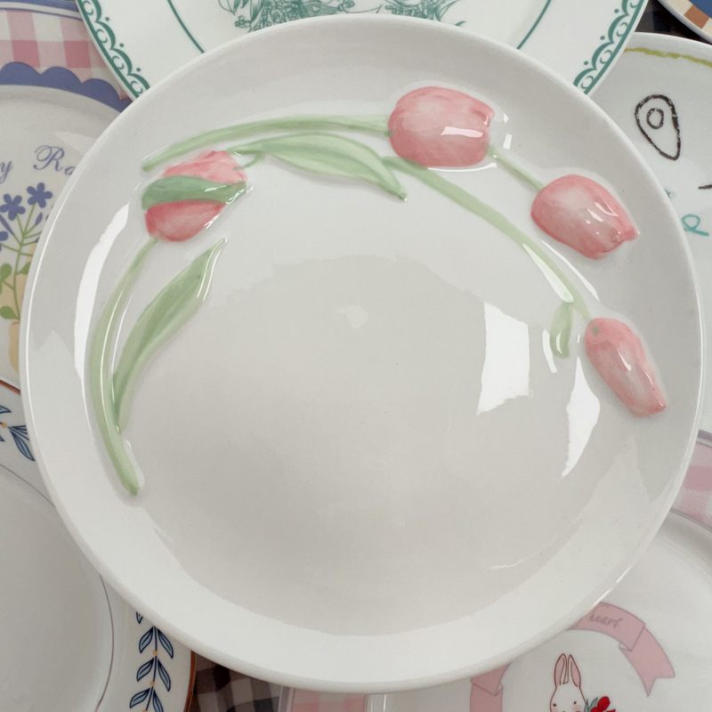 Plato de tulipán en relieve rosa