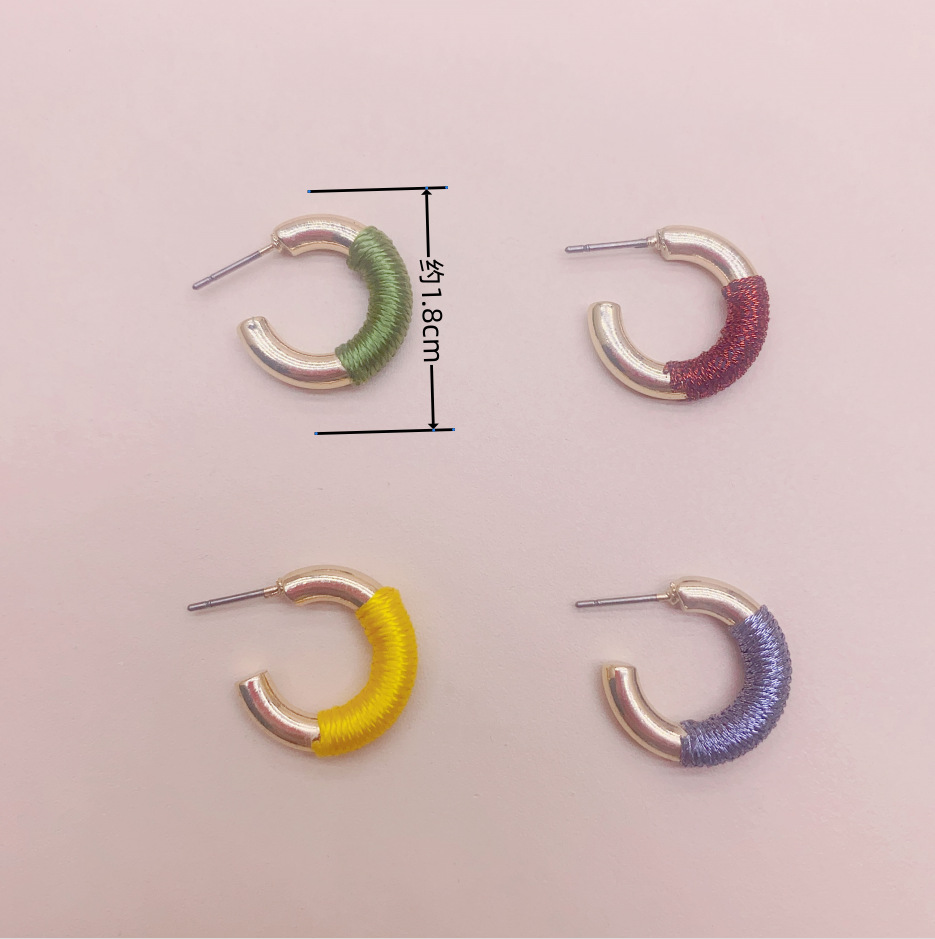 1 Pair Elegant Geometric Alloy Ear Studs display picture 1