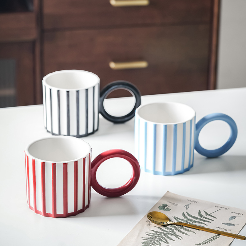 Trendy And Cute Office Gift Ceramic Water Cup, Creative Souvenir Pair Of Coffee Mugs_voghion.com