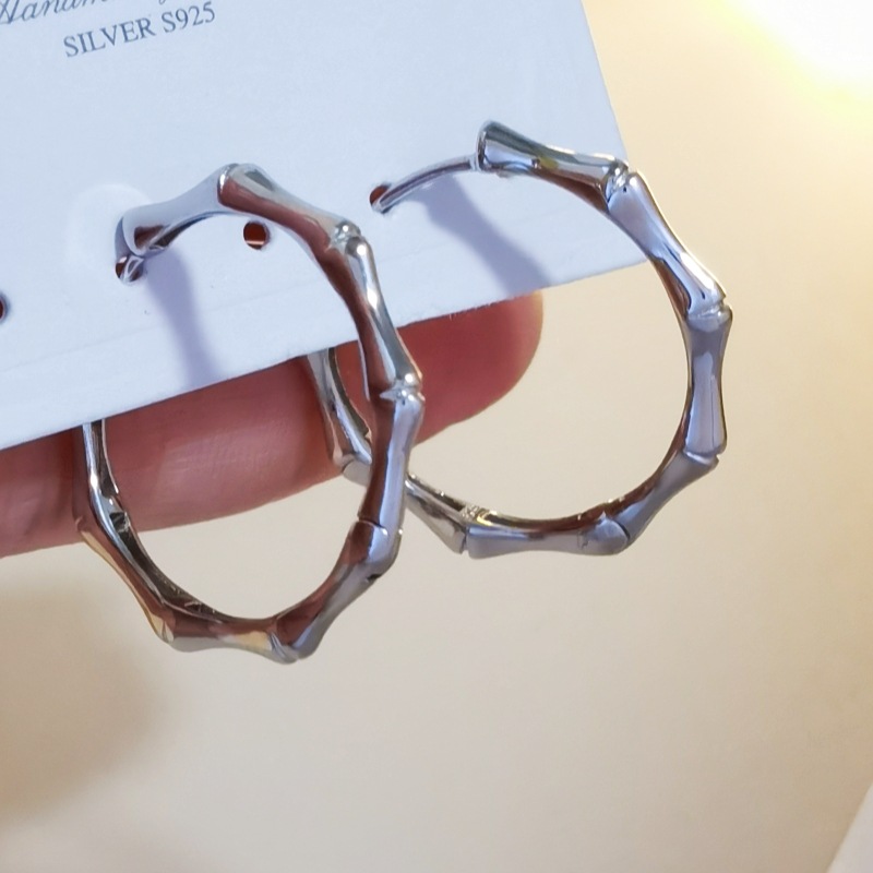 Highly Rising Bamboo Design Retro Style All-Over S925 Silver Ear Buckle Earrings for Women with Simple Stylish Large Hoop Earrings