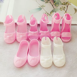 娃娃配饰;搪胶公仔;其他礼品包装