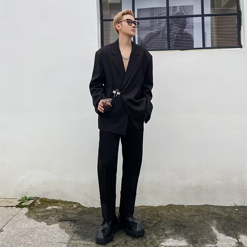 Primavera y otoño nuevo estilo celebridad de Internet moda traje chaqueta hombre metal cerradura diseño de alta gama sentido suelto traje casual top
