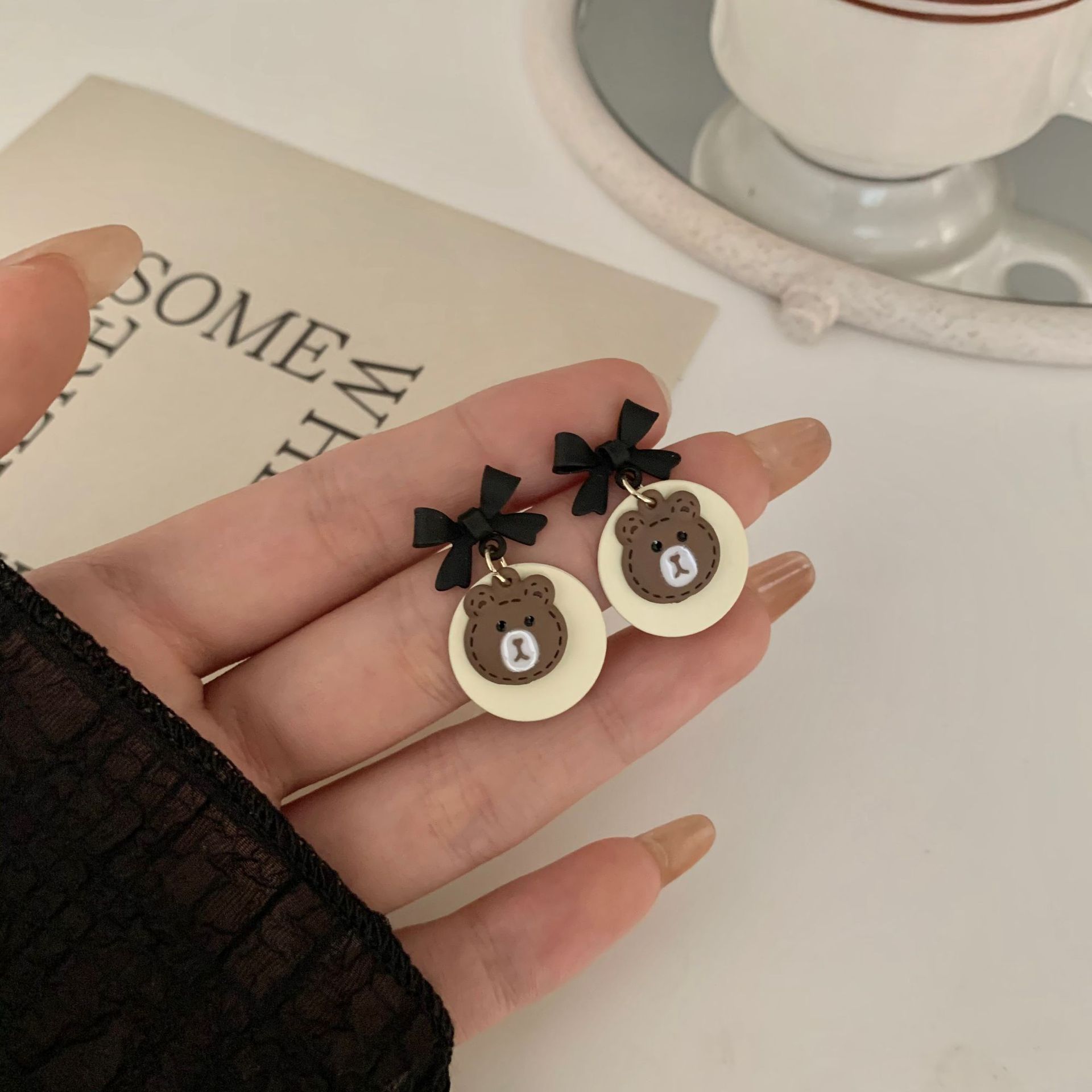 Creative cartoon fresh cute earrings with bow