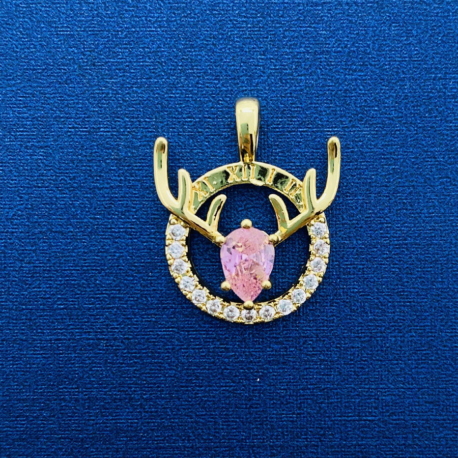 百種類のペンダントは心のままにファッションの経典を配合します。カップルの美しいペンダントは親友のアクセサリーを送ります。