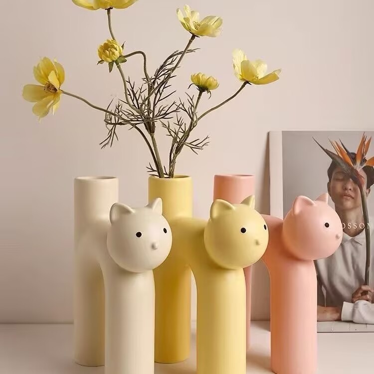 デスク花瓶インスタイル高価値猫不規則なクリームスタイル北欧スタイルの装飾品リビングルームスリム|undefined
