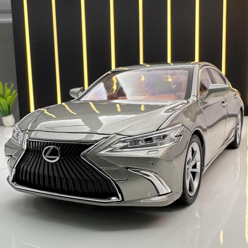 Weili alloy car model 1: 24 Rick ES300 car with sound and light back toy car music model ornaments